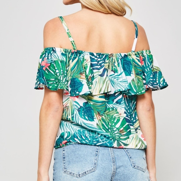 2 LEFT! Tropical print off shoulder top - Picture 5 of 8